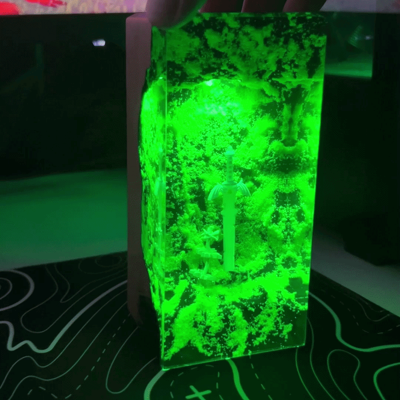Zelda Resin Lamp